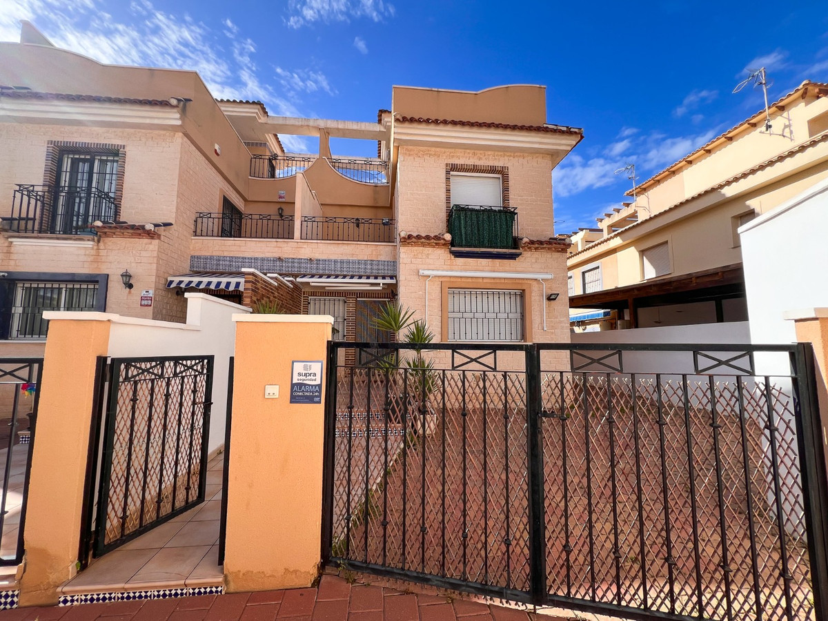 3 Bed Townhouse for sale in Pilar De La Horadada Costa Blanca, Alicante, Spain