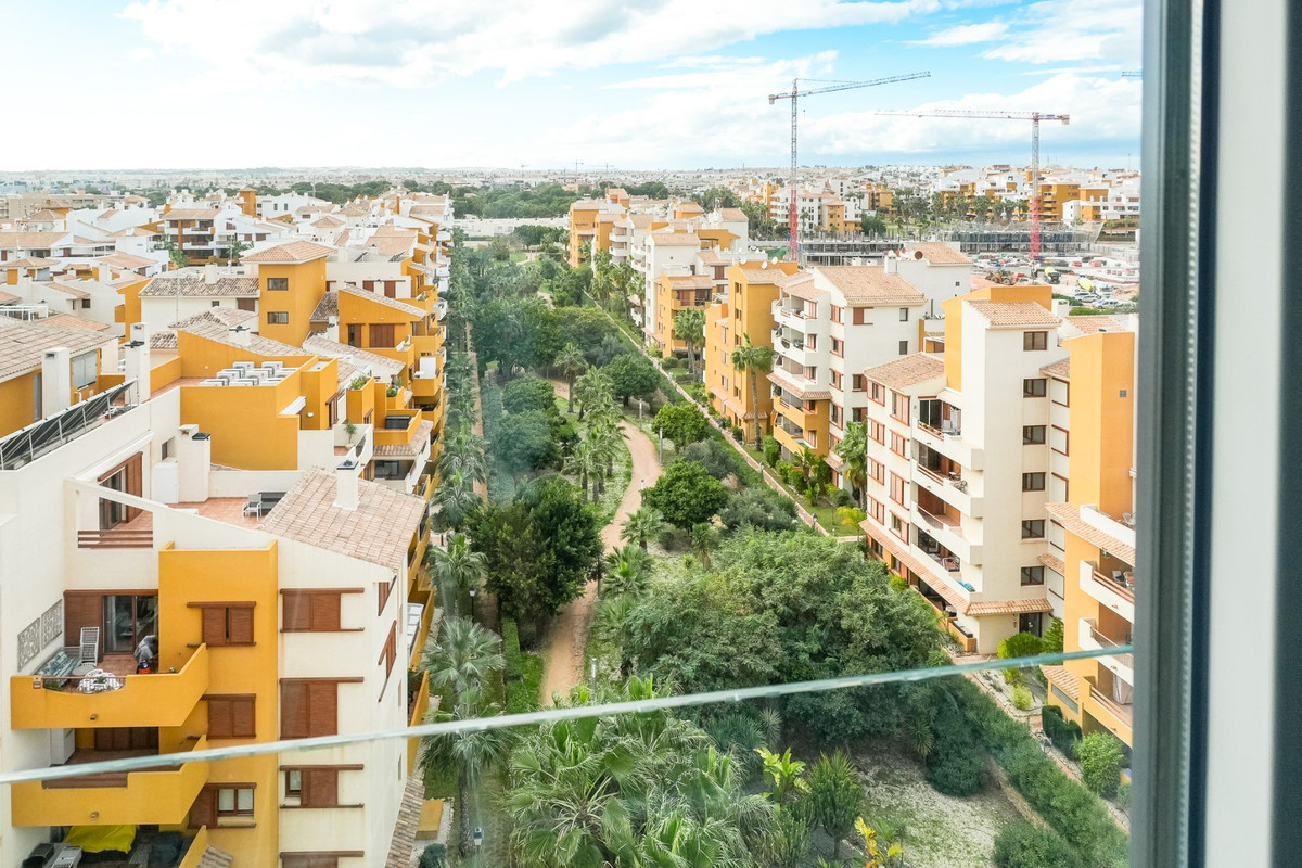 Se vende Ático de 4 dormitorios en Costa Blanca, Alicante, España