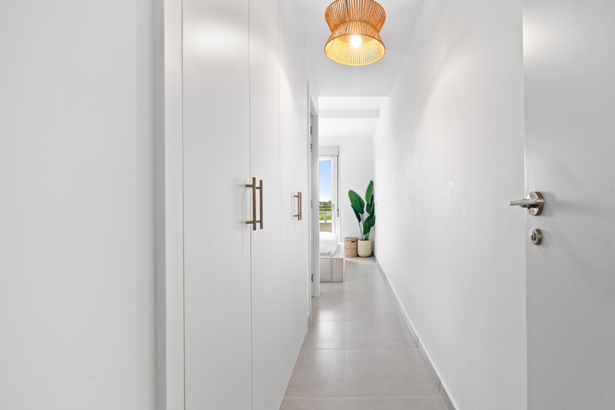 3 Bed Apartment for sale in Estepona Costa Del Sol, Málaga, Spain