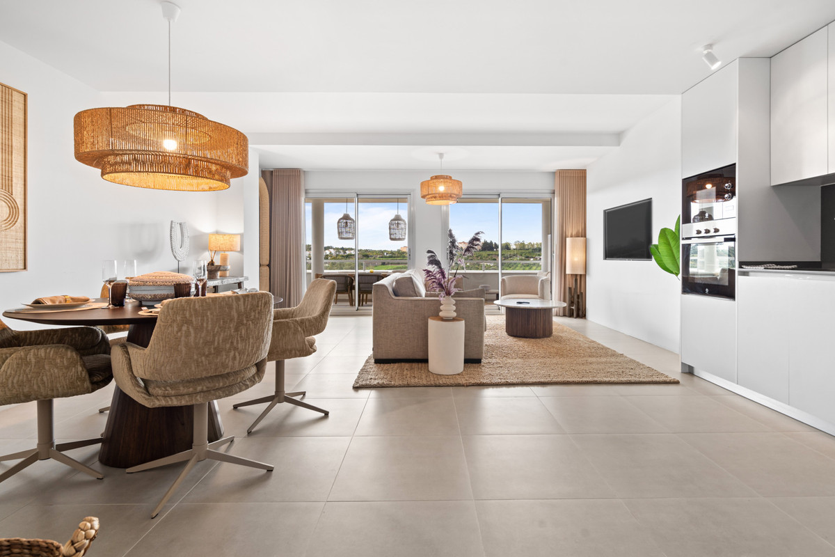 3 Bed Apartment for sale in Estepona Costa Del Sol, Málaga, Spain