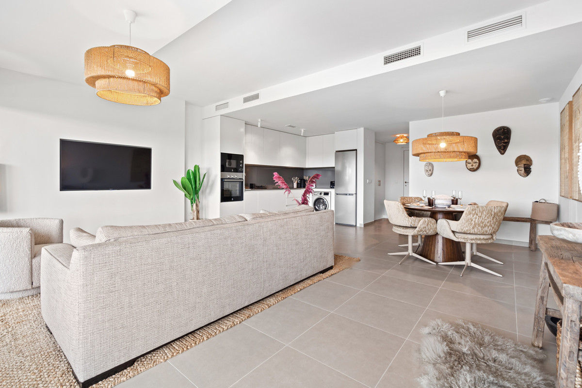 3 Bed Apartment for sale in Estepona Costa Del Sol, Málaga, Spain