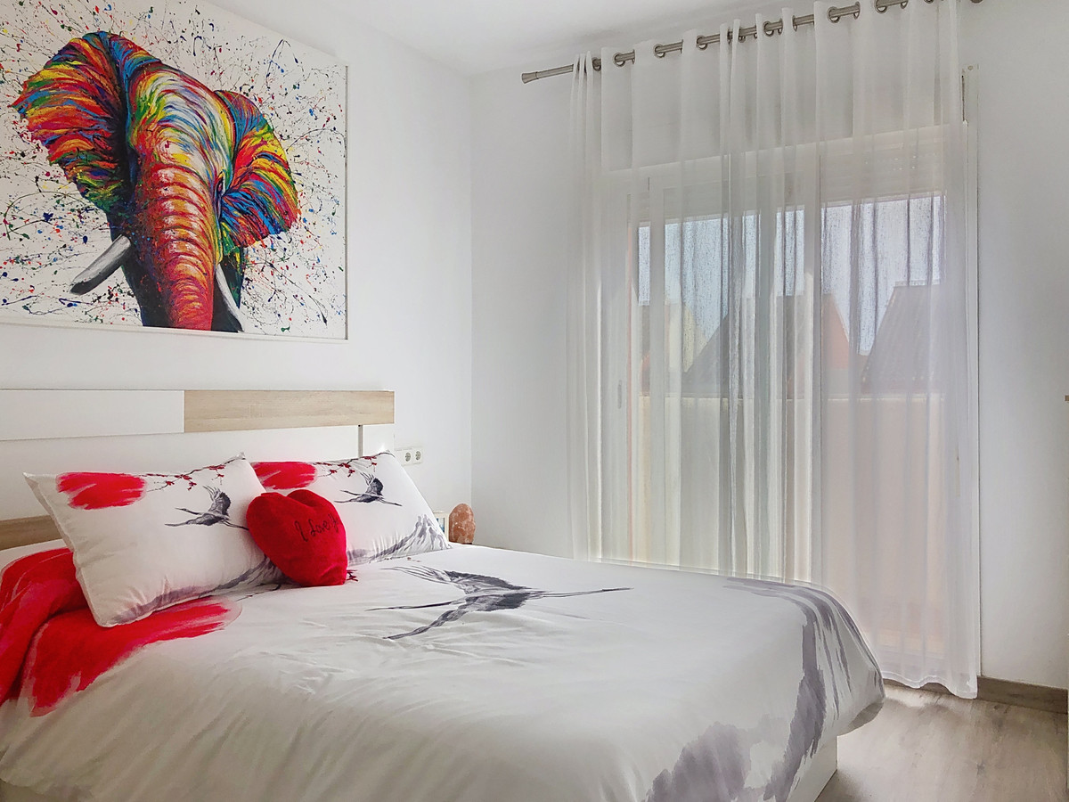 3 Bed Townhouse for sale in Selwo Costa Del Sol, Málaga, Spain