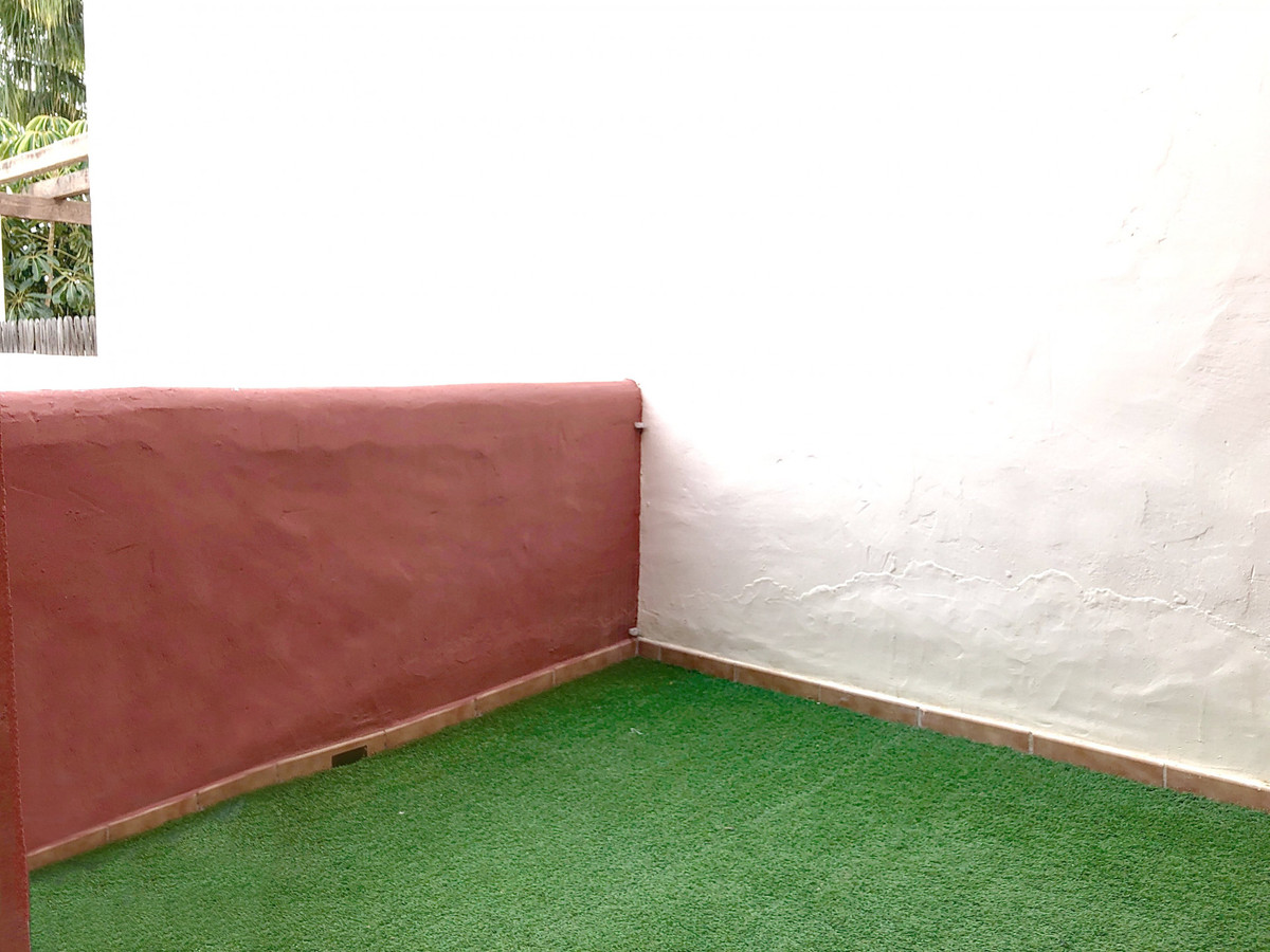 3 Bed Townhouse for sale in Selwo Costa Del Sol, Málaga, Spain