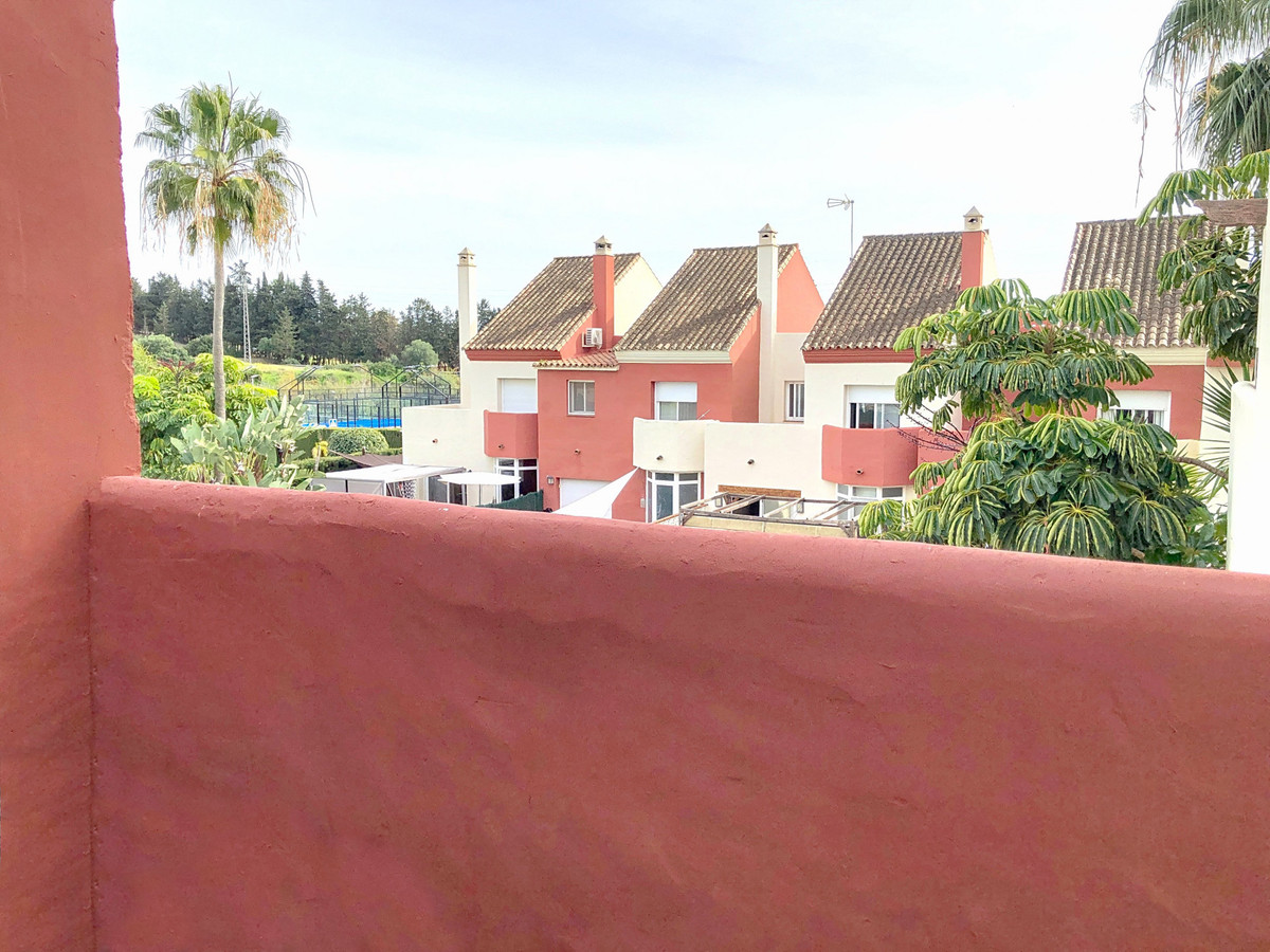 3 Bed Townhouse for sale in Selwo Costa Del Sol, Málaga, Spain