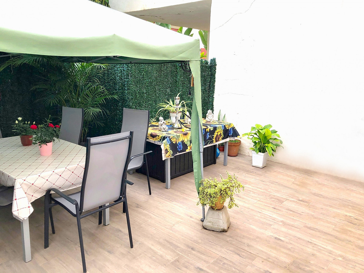 3 Bed Townhouse for sale in Selwo Costa Del Sol, Málaga, Spain