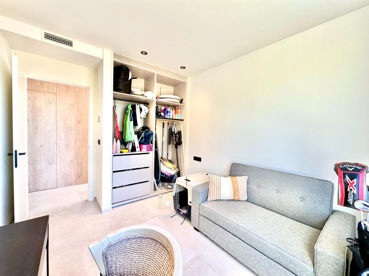 Se vende Apartamento Planta Media de 3 dormitorios en Costa Blanca, Alicante, España