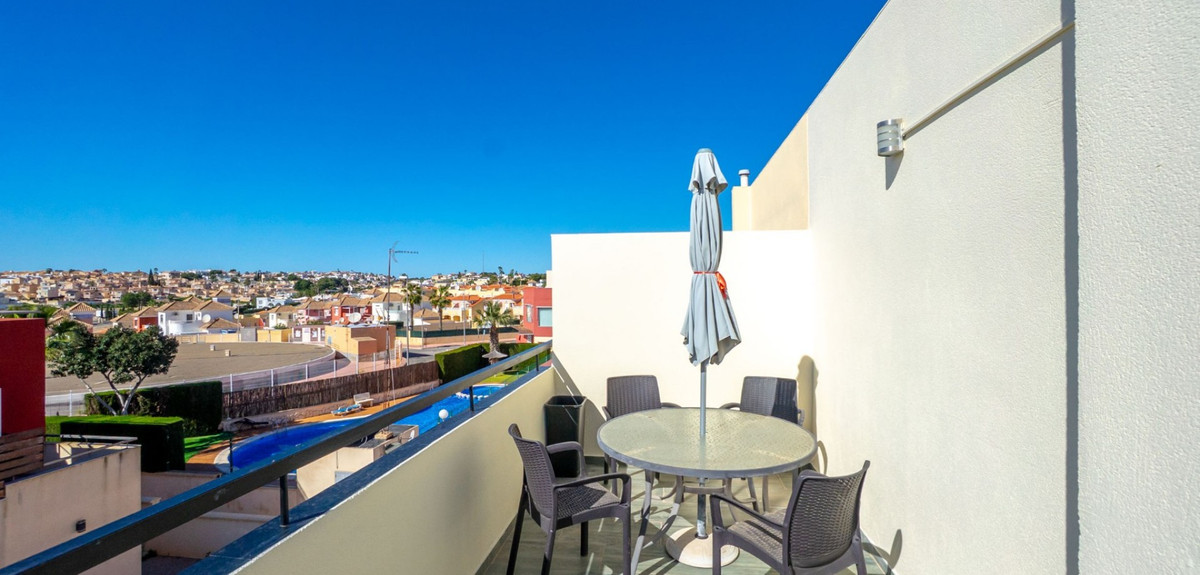 Se vende Adosada de 3 dormitorios en Costa Blanca, Alicante, España