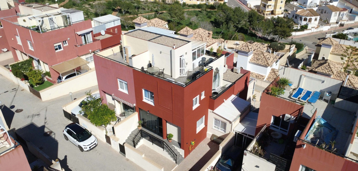 Se vende Adosada de 3 dormitorios en Costa Blanca, Alicante, España