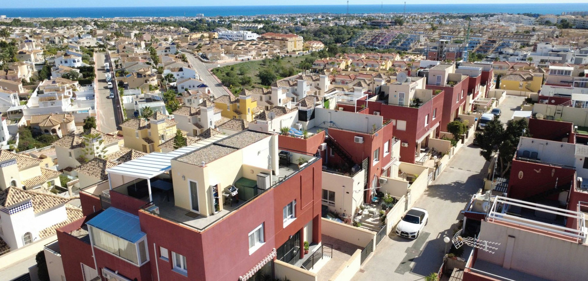Se vende Adosada de 3 dormitorios en Costa Blanca, Alicante, España