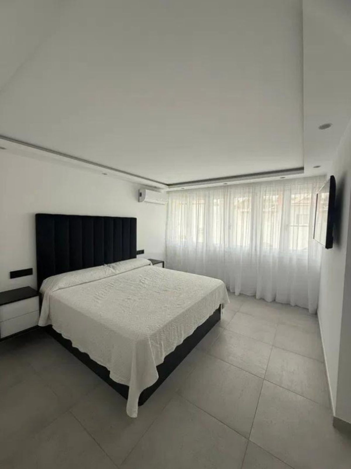 4 Bed Townhouse for sale in Marbella Costa Del Sol, Málaga, Spain