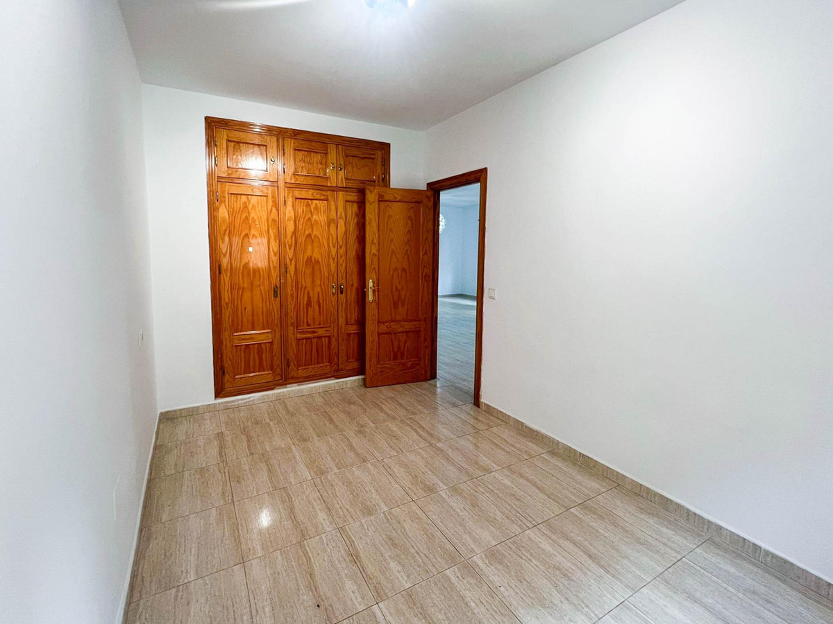 Se vende Apartamento Planta Baja de 2 dormitorios en Costa Del Sol, Málaga, España