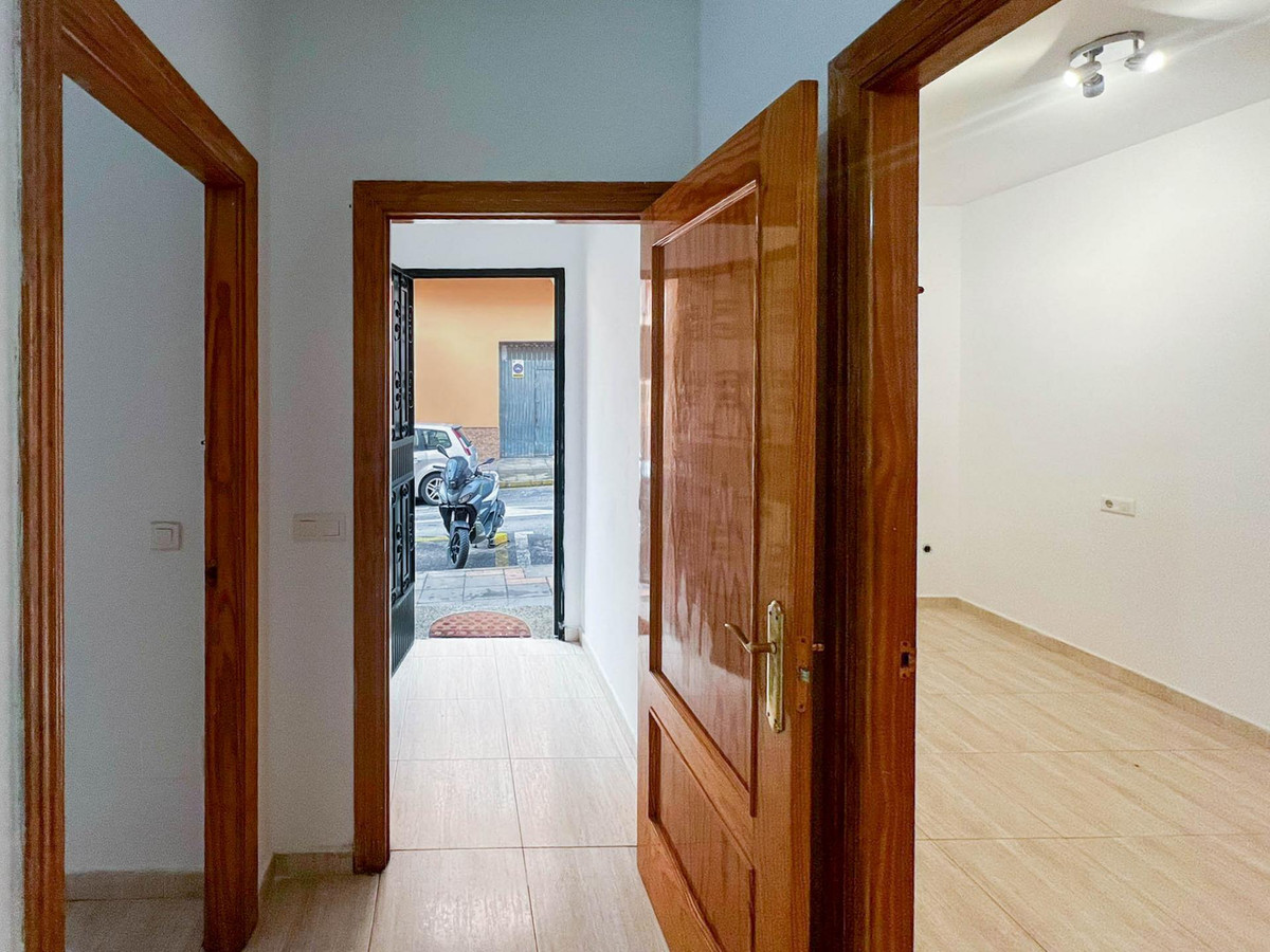 Se vende Apartamento Planta Baja de 2 dormitorios en Costa Del Sol, Málaga, España