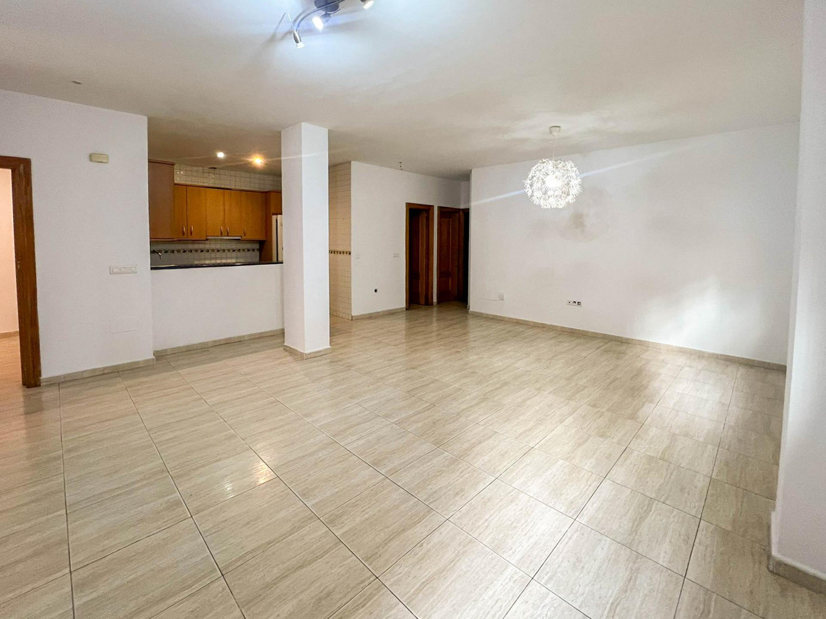 Se vende Apartamento Planta Baja de 2 dormitorios en Costa Del Sol, Málaga, España