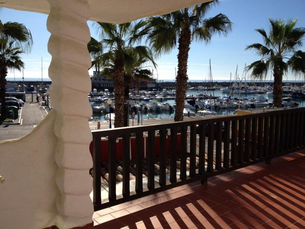 Se vende Apartamento Planta Baja de 3 dormitorios en Costa Del Sol, Málaga, España