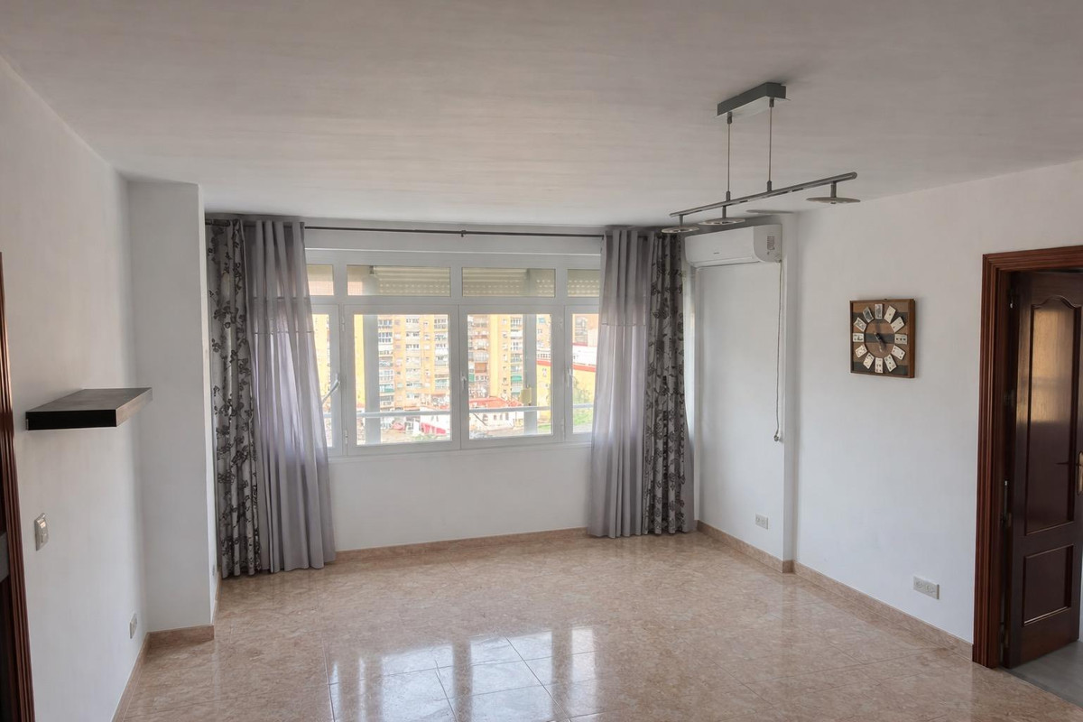 3 Bed Apartment for sale in Málaga Costa Del Sol, Málaga, Spain