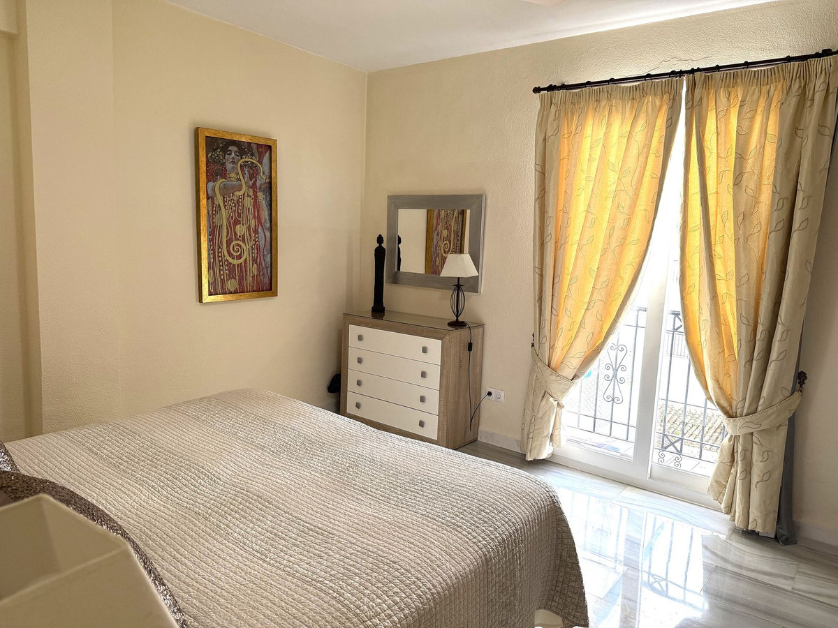 2 Bed Apartment for sale in Puerto Banús Costa Del Sol, Málaga, Spain