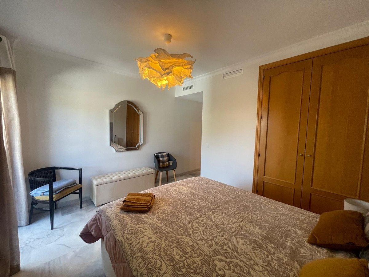 2 Bed Apartment for sale in Fuengirola Costa Del Sol, Málaga, Spain