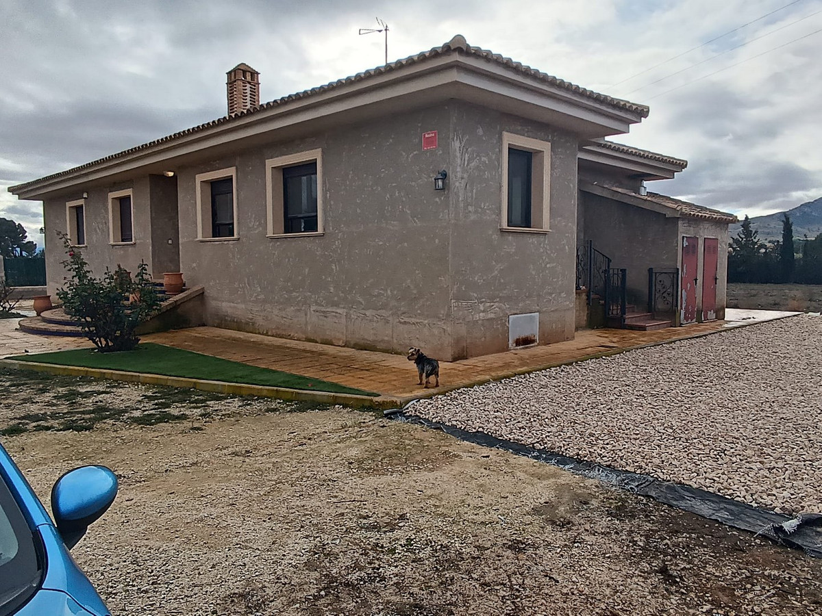 Se vende Villa - Chalet de 5 dormitorios en Costa Calida, Murcia, España