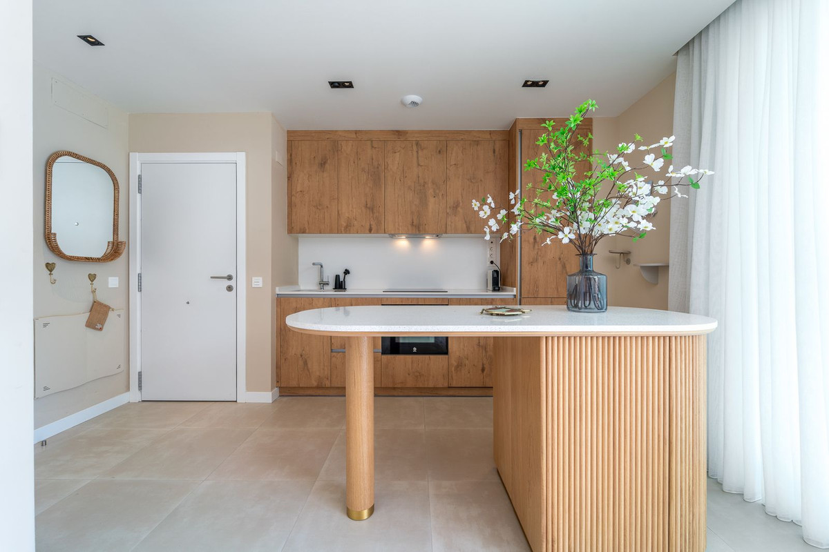 Se vende Apartamento Planta Baja de 2 dormitorios en Costa Del Sol, Málaga, España