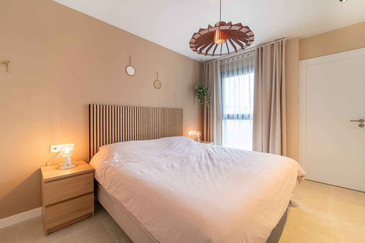 Se vende Apartamento Planta Baja de 2 dormitorios en Costa Del Sol, Málaga, España