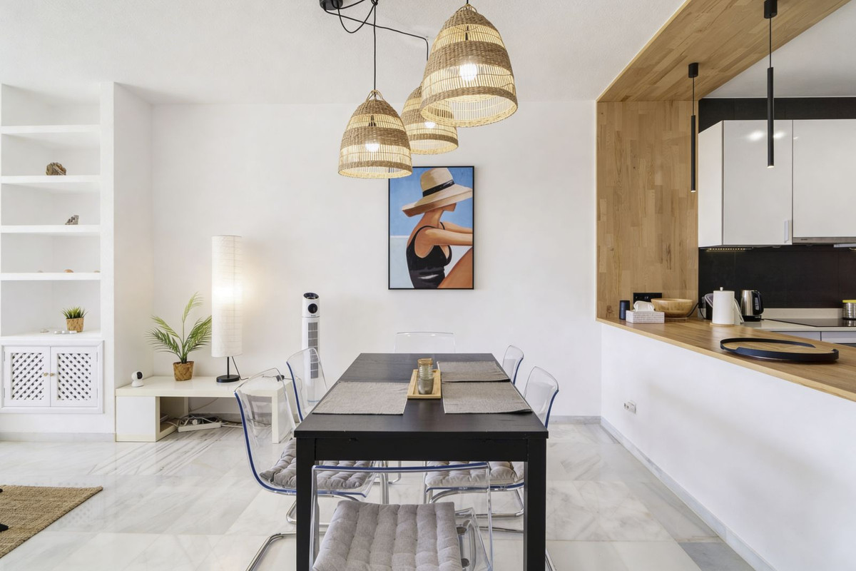 Se vende Apartamento Planta Baja de 2 dormitorios en Costa Del Sol, Málaga, España