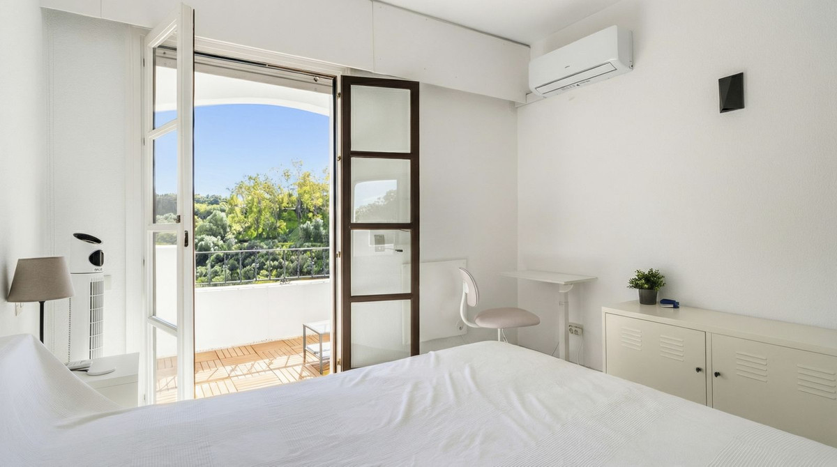 Se vende Apartamento Planta Baja de 2 dormitorios en Costa Del Sol, Málaga, España