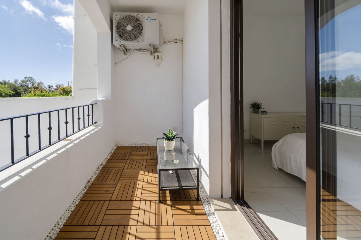 Se vende Apartamento Planta Baja de 2 dormitorios en Costa Del Sol, Málaga, España