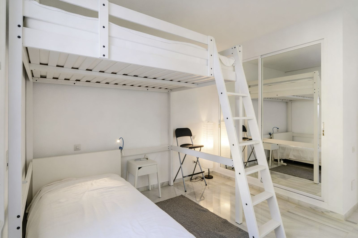 Se vende Apartamento Planta Baja de 2 dormitorios en Costa Del Sol, Málaga, España
