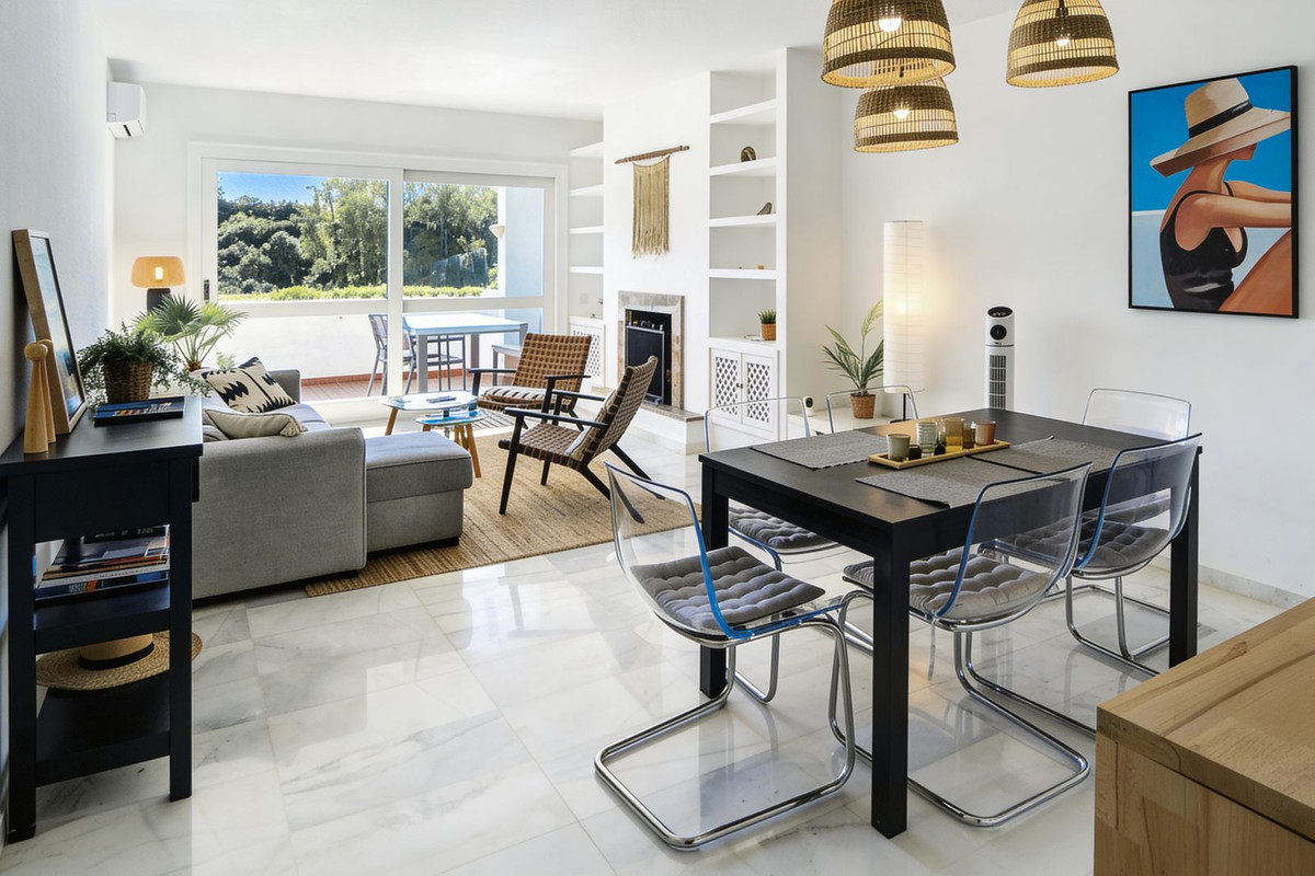 Se vende Apartamento Planta Baja de 2 dormitorios en Costa Del Sol, Málaga, España