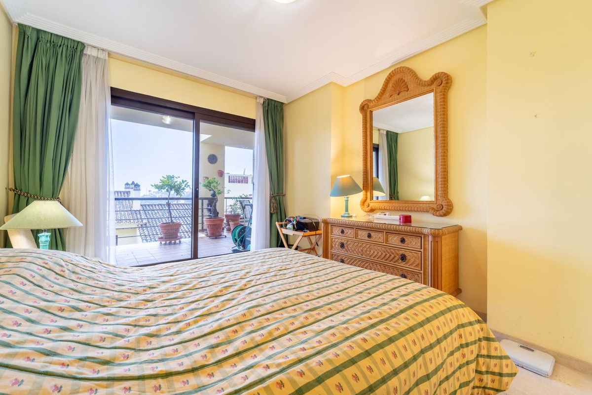 Se vende Apartamento Planta Baja de 3 dormitorios en Costa Del Sol, Málaga, España