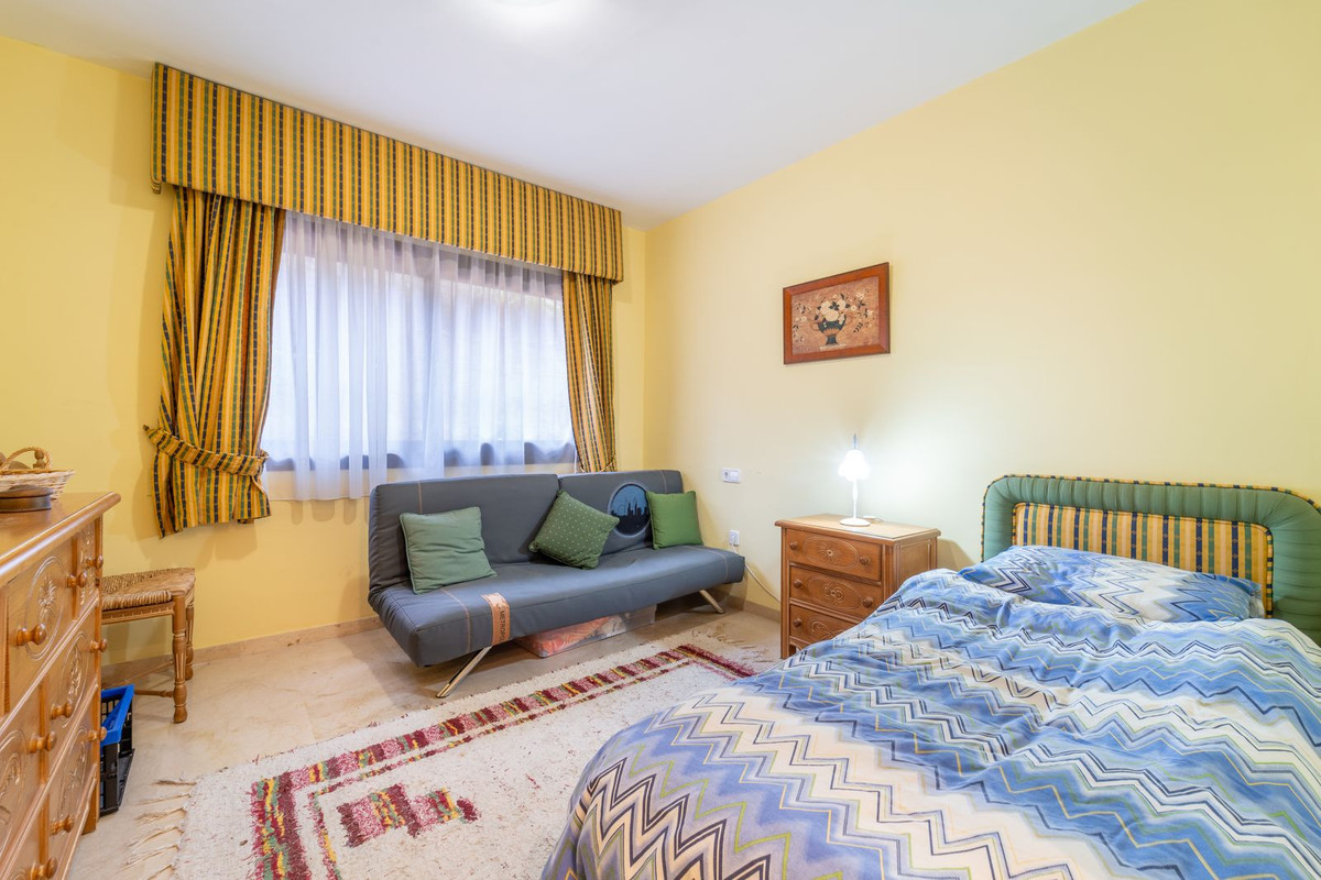 Se vende Apartamento Planta Baja de 3 dormitorios en Costa Del Sol, Málaga, España
