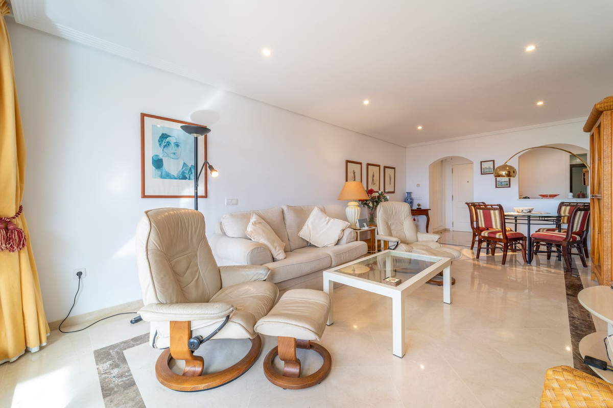 Se vende Apartamento Planta Baja de 3 dormitorios en Costa Del Sol, Málaga, España