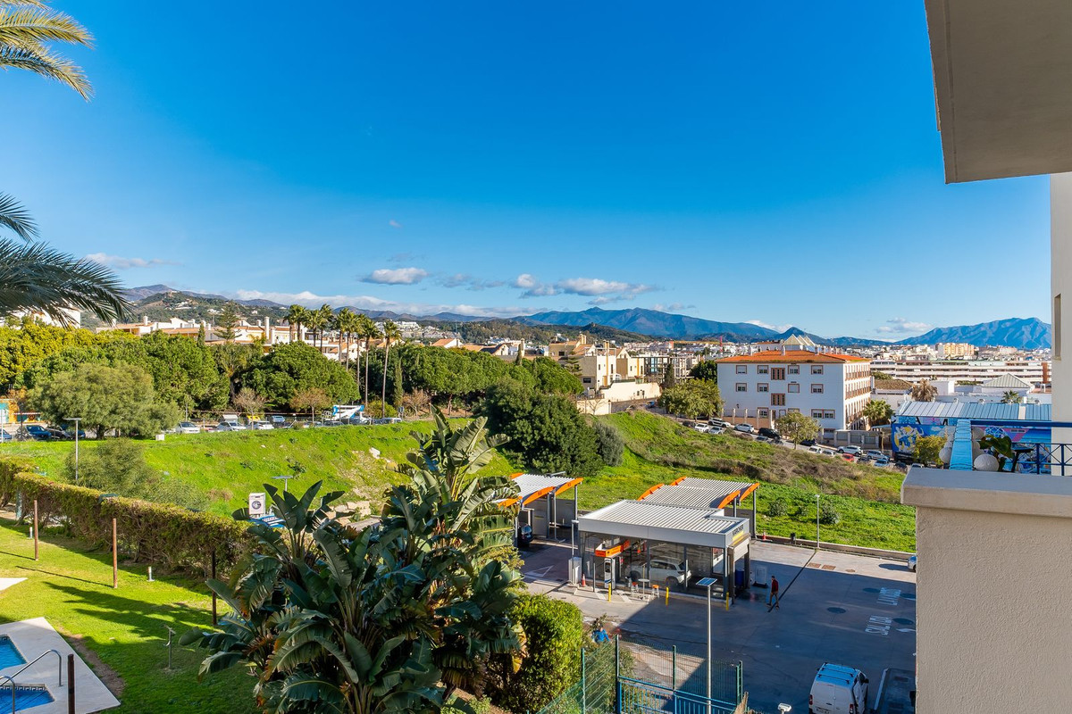 Se vende Apartamento Planta Media de 3 dormitorios en Costa Del Sol, Málaga, España