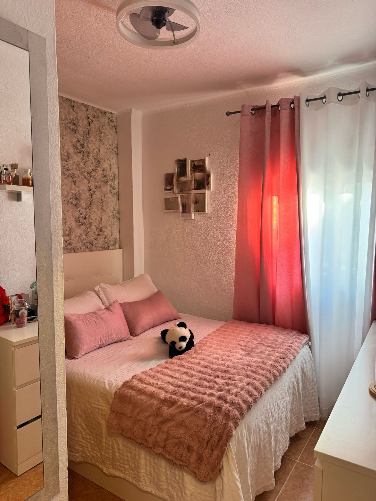 3 Bed Apartment for sale in Marbella Costa Del Sol, Málaga, Spain