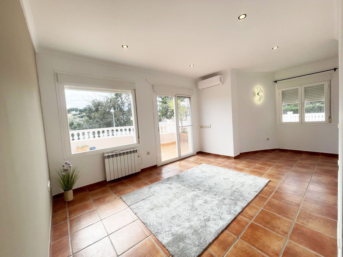 Se vende Apartamento Planta Media de 3 dormitorios en Costa Blanca, Alicante, España