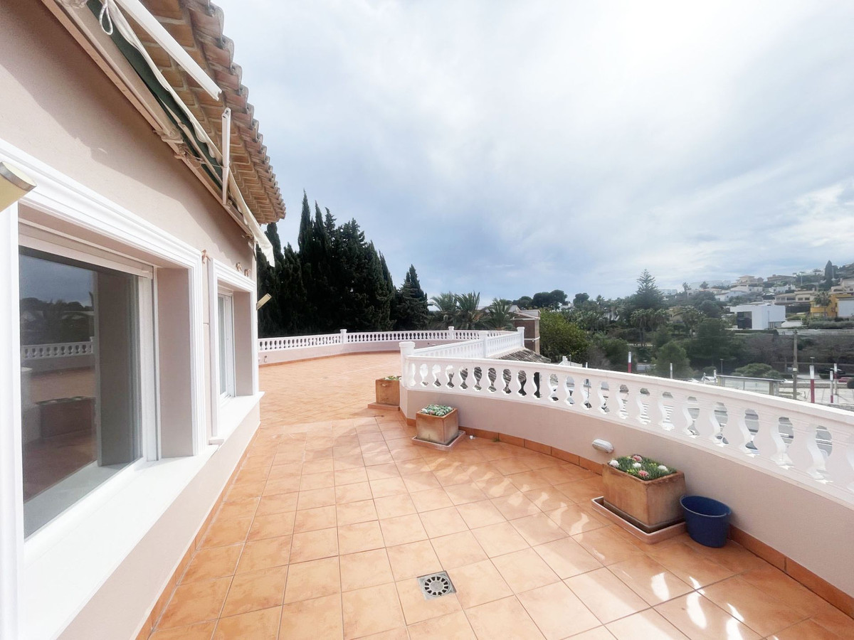 Se vende Apartamento Planta Media de 3 dormitorios en Costa Blanca, Alicante, España