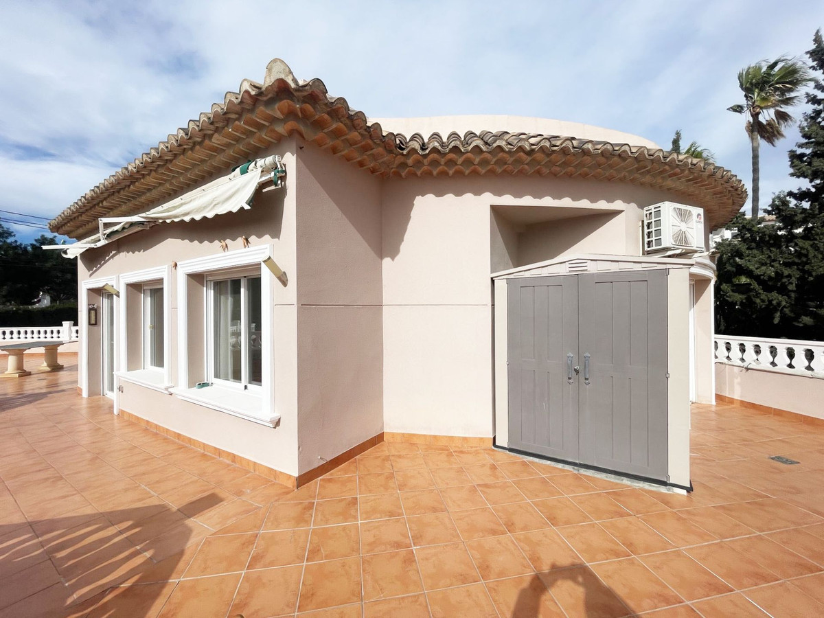 Se vende Apartamento Planta Media de 3 dormitorios en Costa Blanca, Alicante, España