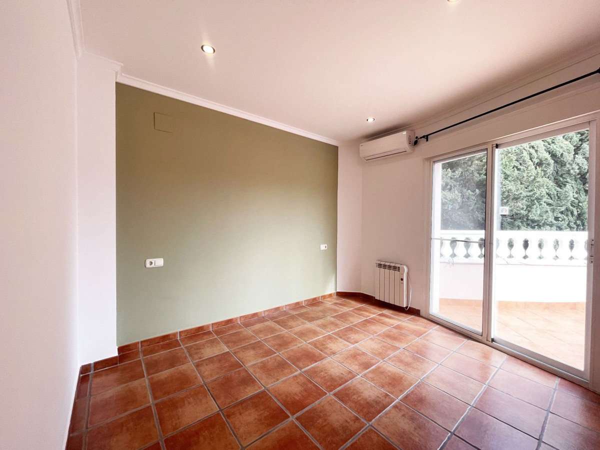 Se vende Apartamento Planta Media de 3 dormitorios en Costa Blanca, Alicante, España