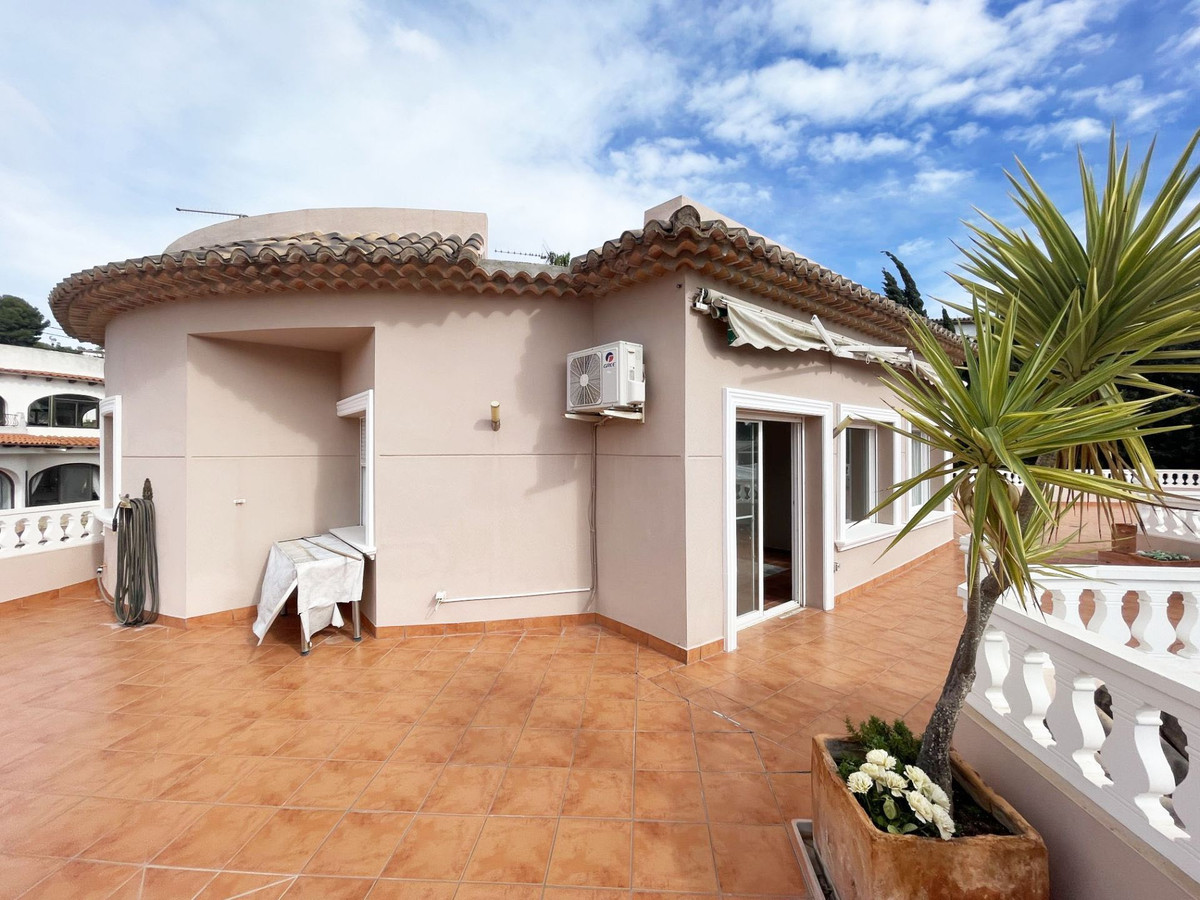 Se vende Apartamento Planta Media de 3 dormitorios en Costa Blanca, Alicante, España