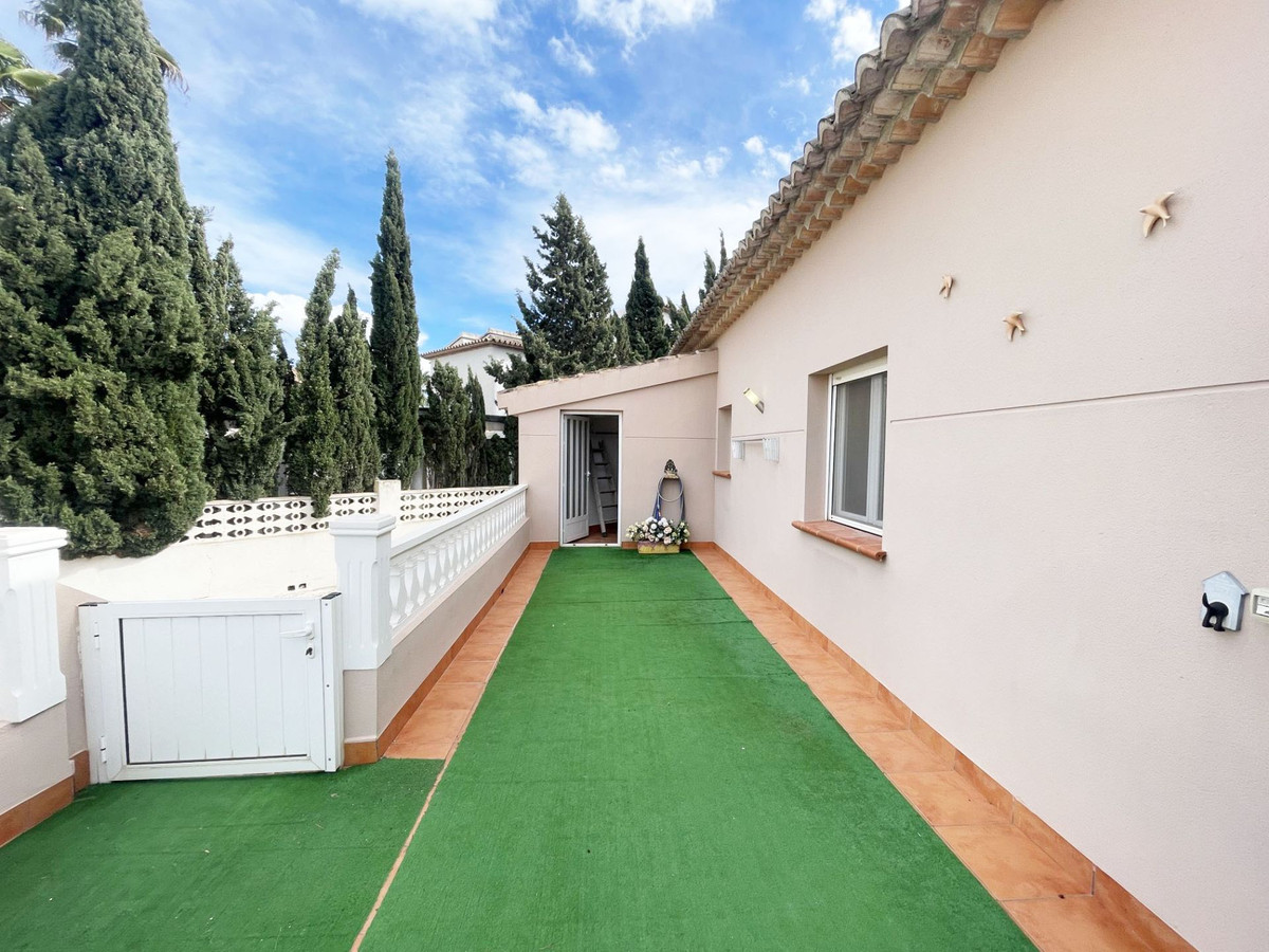 Se vende Apartamento Planta Media de 3 dormitorios en Costa Blanca, Alicante, España
