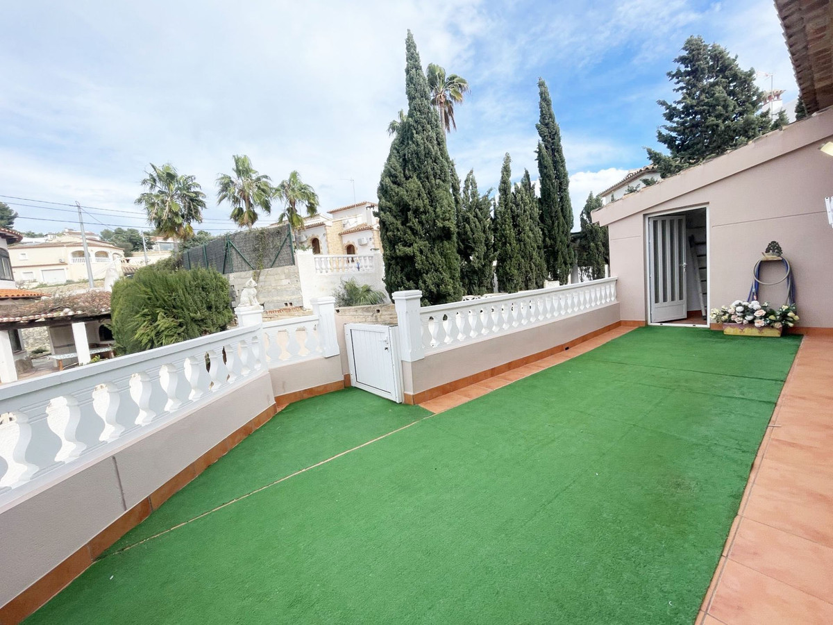 Se vende Apartamento Planta Media de 3 dormitorios en Costa Blanca, Alicante, España
