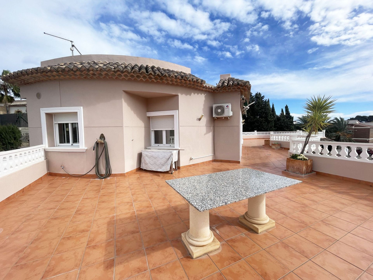 Se vende Apartamento Planta Media de 3 dormitorios en Costa Blanca, Alicante, España