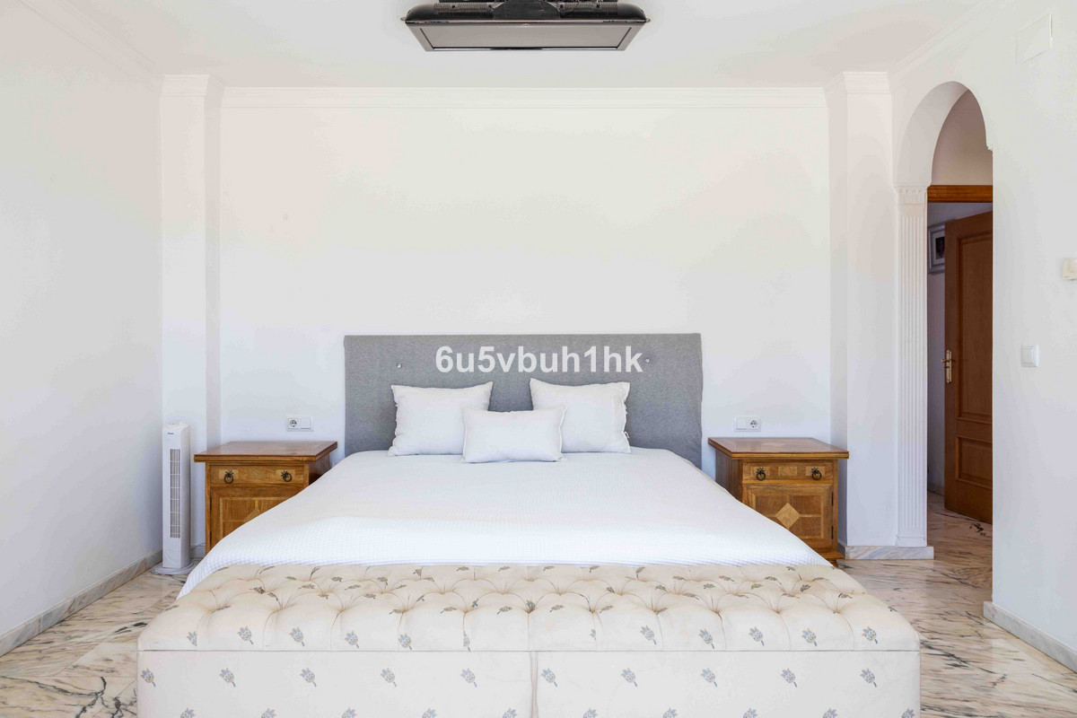 4 Bed Townhouse for sale in Alhaurín El Grande Costa Del Sol, Málaga, Spain