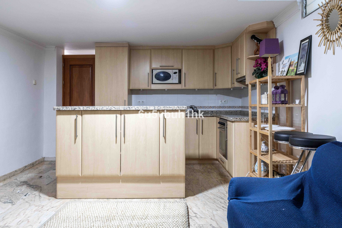 4 Bed Townhouse for sale in Alhaurín El Grande Costa Del Sol, Málaga, Spain