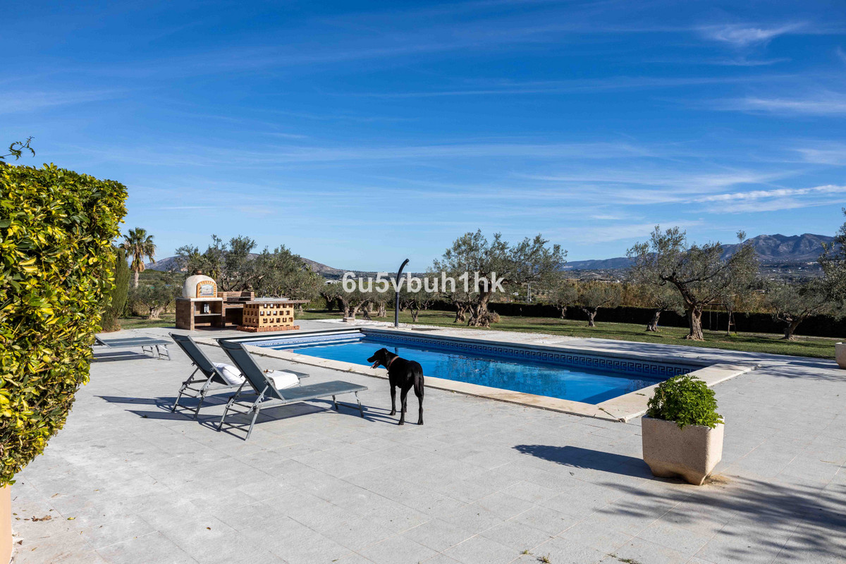 4 Bed Townhouse for sale in Alhaurín El Grande Costa Del Sol, Málaga, Spain