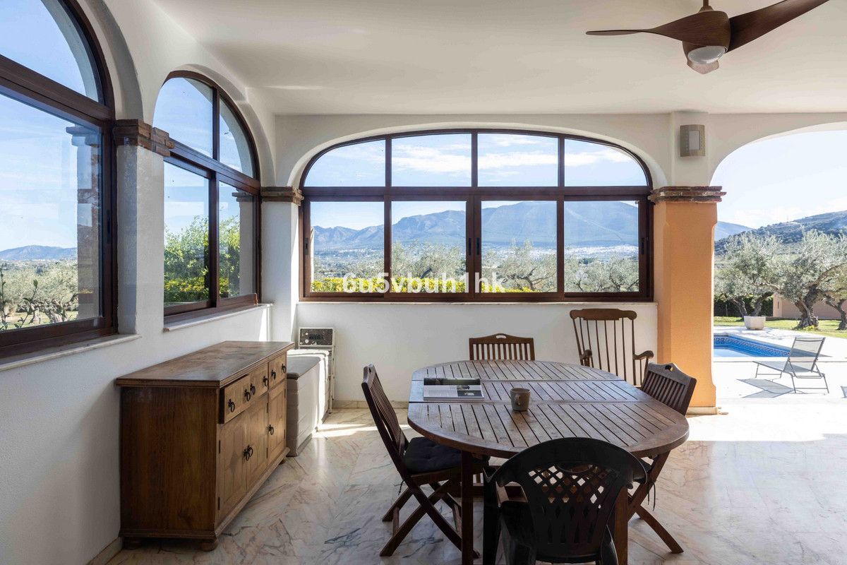 4 Bed Townhouse for sale in Alhaurín El Grande Costa Del Sol, Málaga, Spain