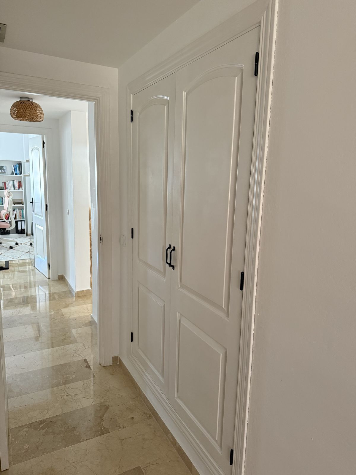 Se vende Apartamento Planta Media de 2 dormitorios en Costa Del Sol, Málaga, España