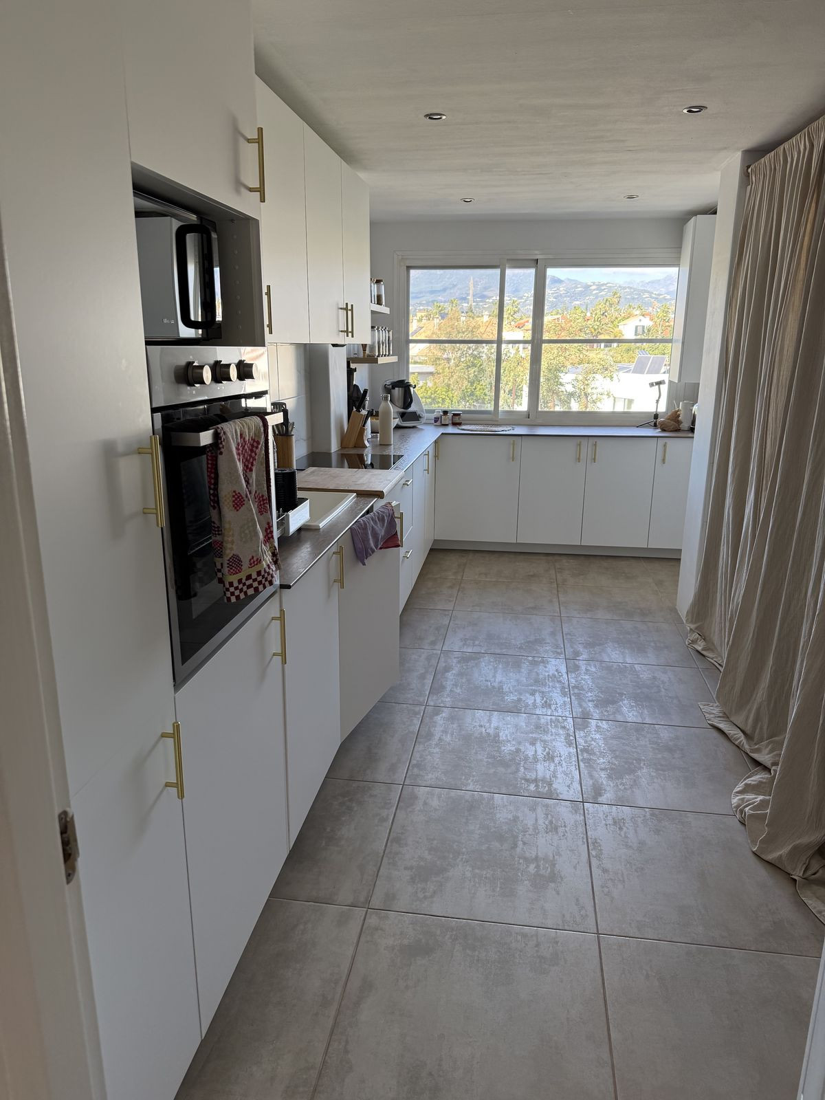 Se vende Apartamento Planta Media de 2 dormitorios en Costa Del Sol, Málaga, España