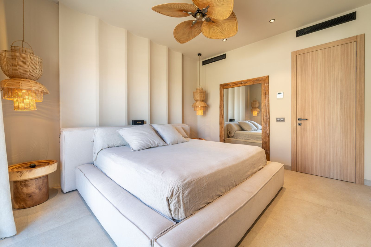 Se vende Villa - Chalet de 4 dormitorios en Costa Del Sol, Málaga, España