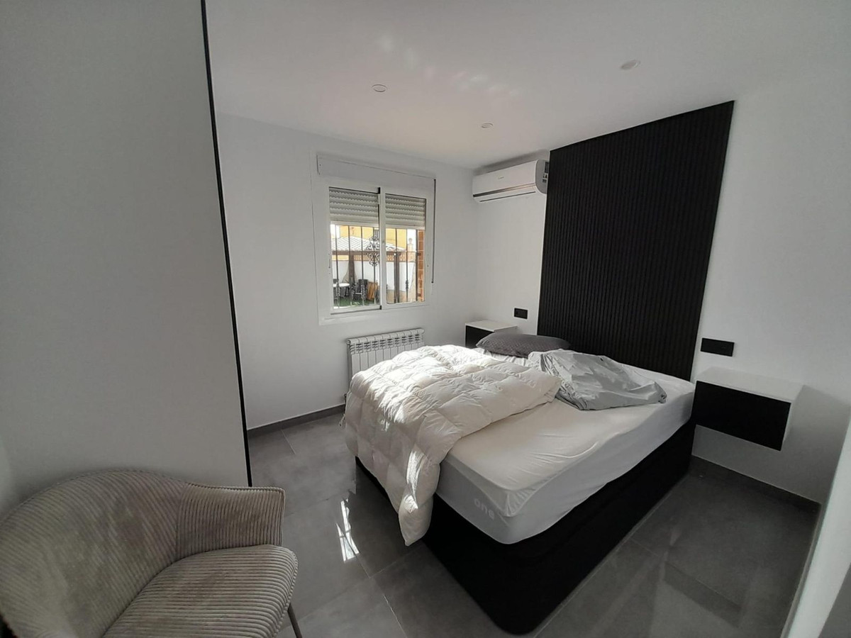 Se vende Villa - Chalet de 4 dormitorios en Costa Calida, Murcia, España